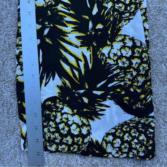 Tropical Pineapple Print Pants Womens size Small - Picture 6 of 8
